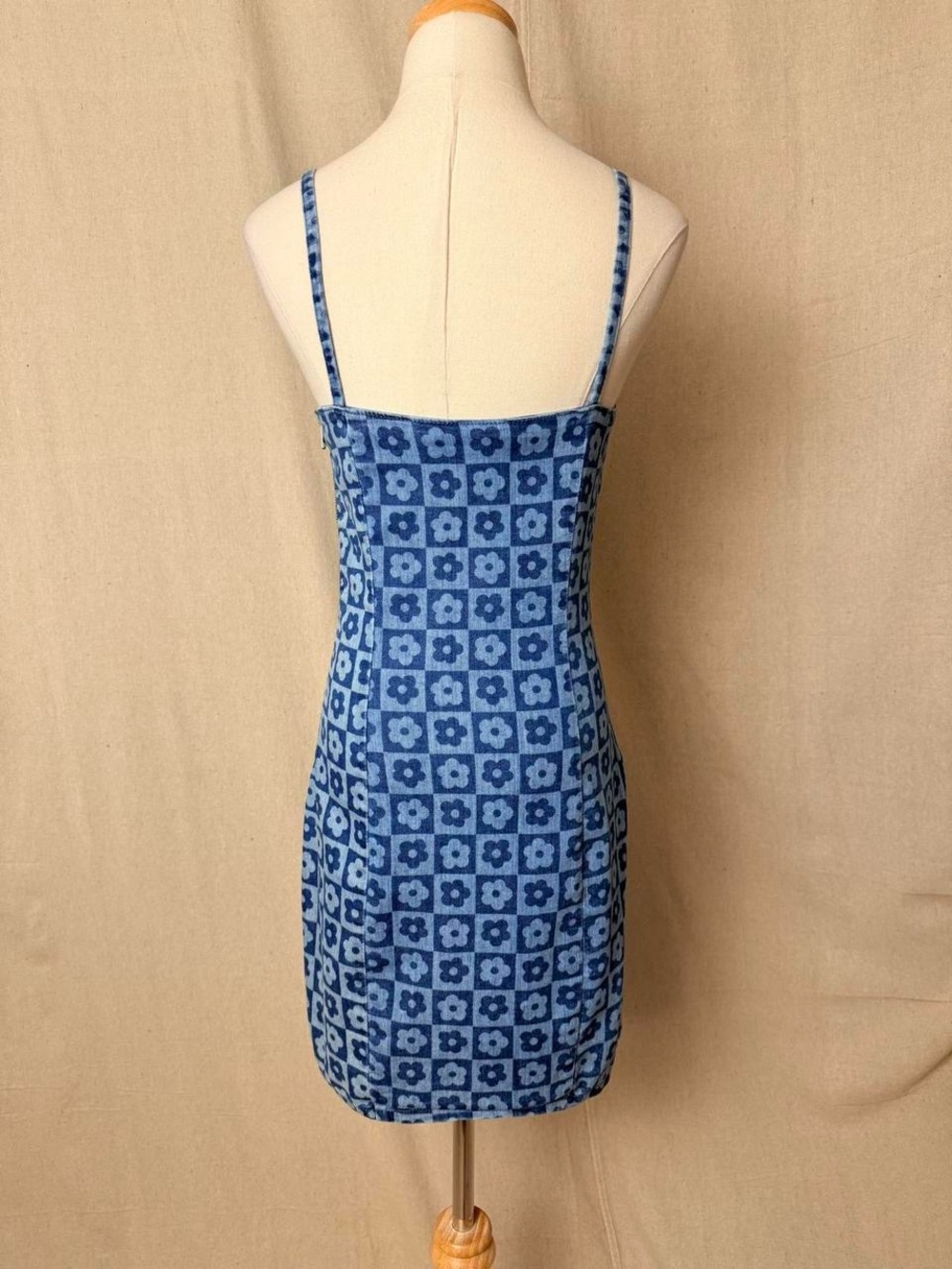 H&M Mini Dress - Picture 5 of 7
